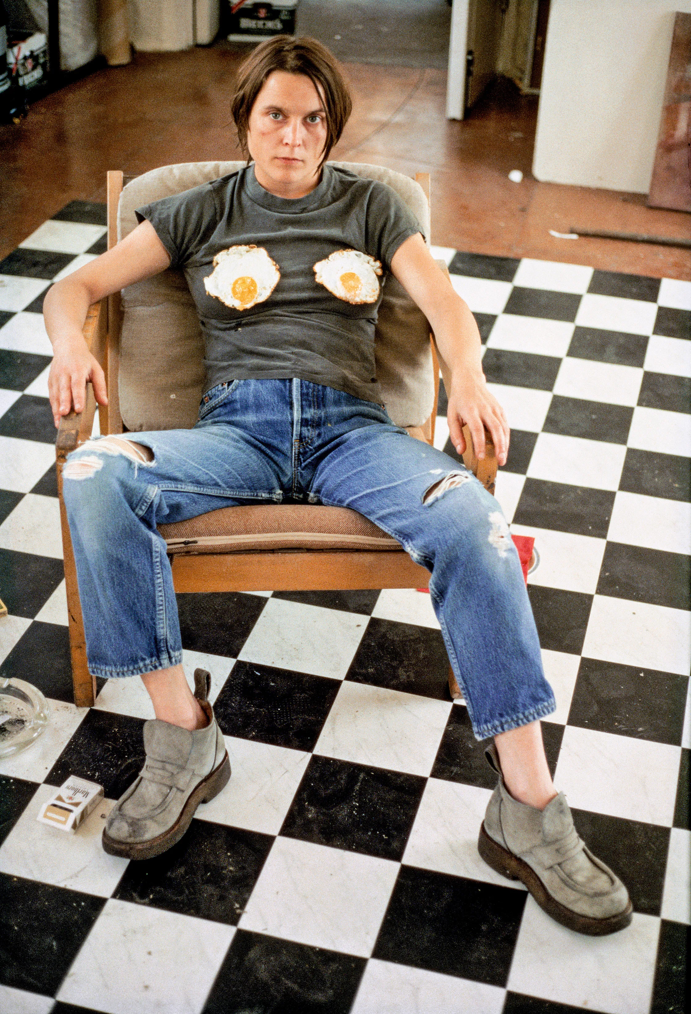 sarah-lucas